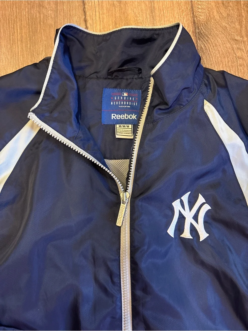 Yankees Reebok full zip windbreaker men’s jacket